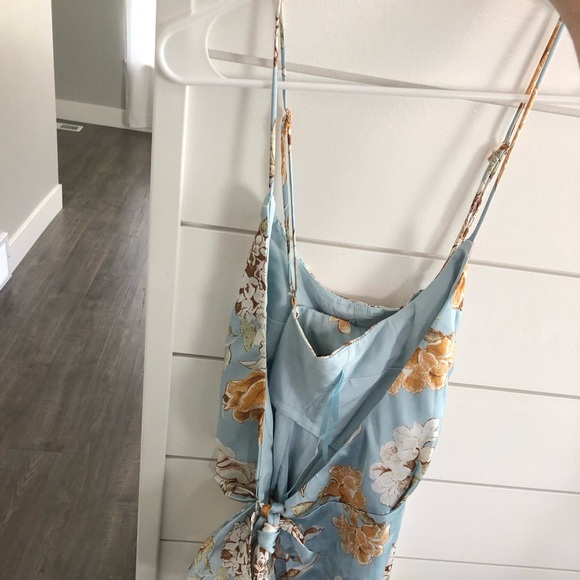 Length from bust to hem of size S: 74cm
Cold hand wash only.
Polyester - Picture 5 of 5